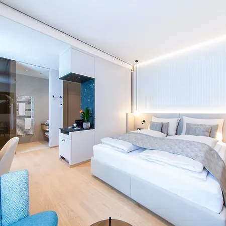 Apollo Achtquartier Das Hotel Am Mondsee Exterior photo